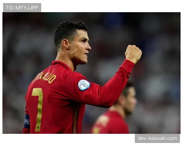 大罗加速前插形成多次射门威胁本赛季高于C罗锋线压制力明显提升